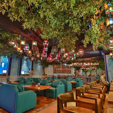 Mangkuluhur Artotel Suites Giacarta Esterno foto