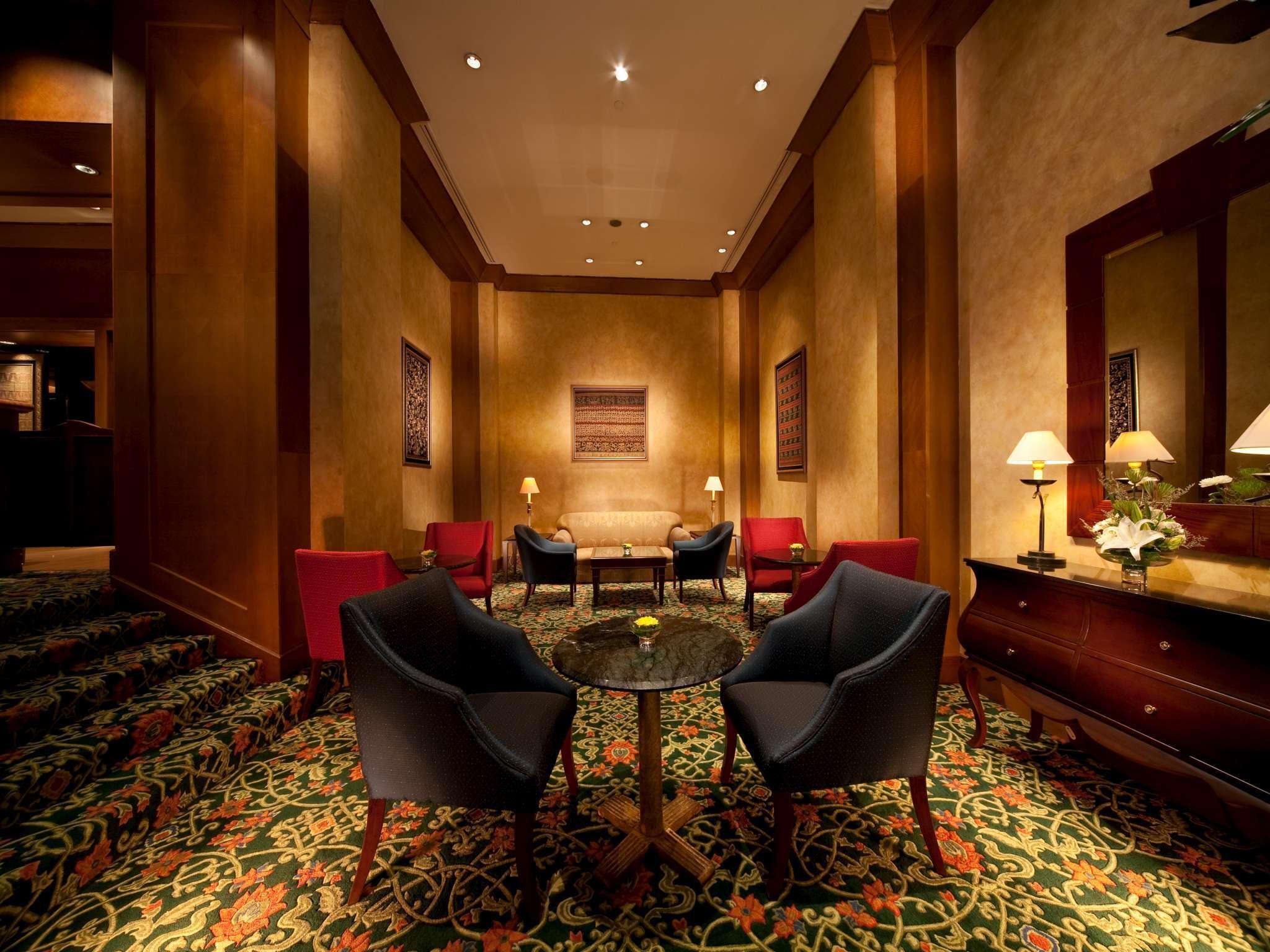 Mangkuluhur Artotel Suites Giacarta Esterno foto