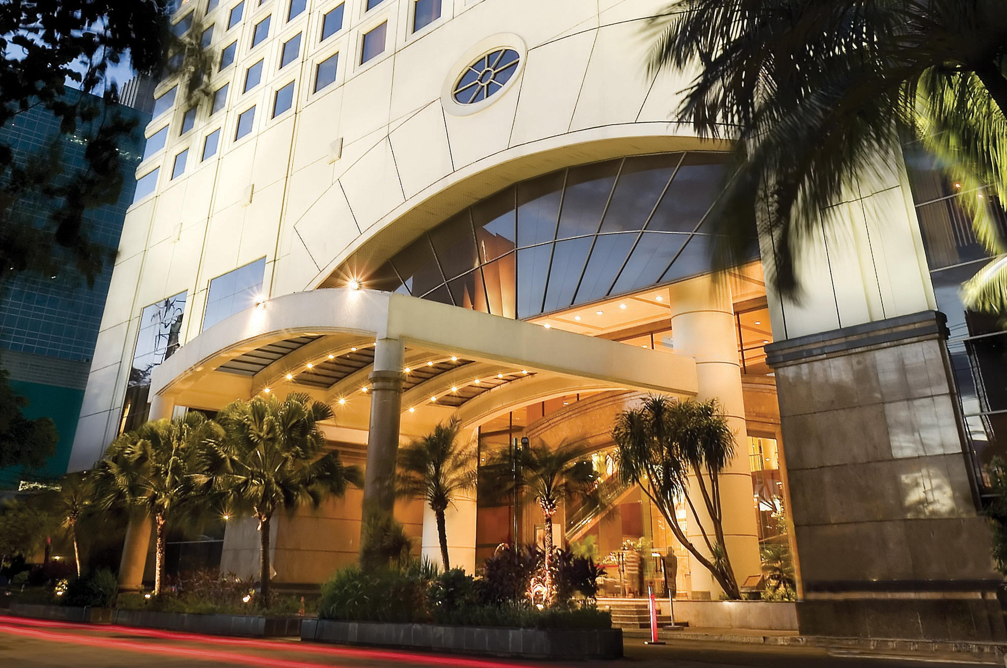 Mangkuluhur Artotel Suites Giacarta Esterno foto