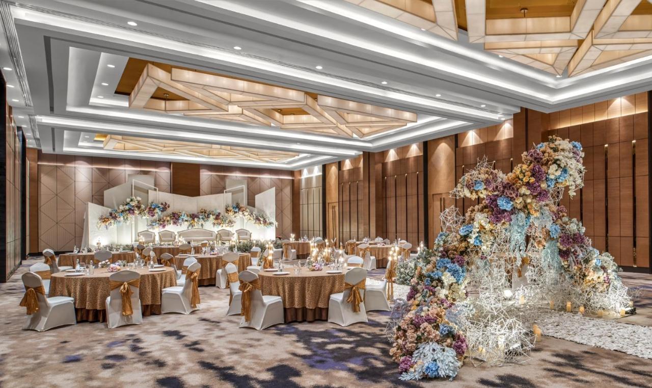 Mangkuluhur Artotel Suites Giacarta Esterno foto