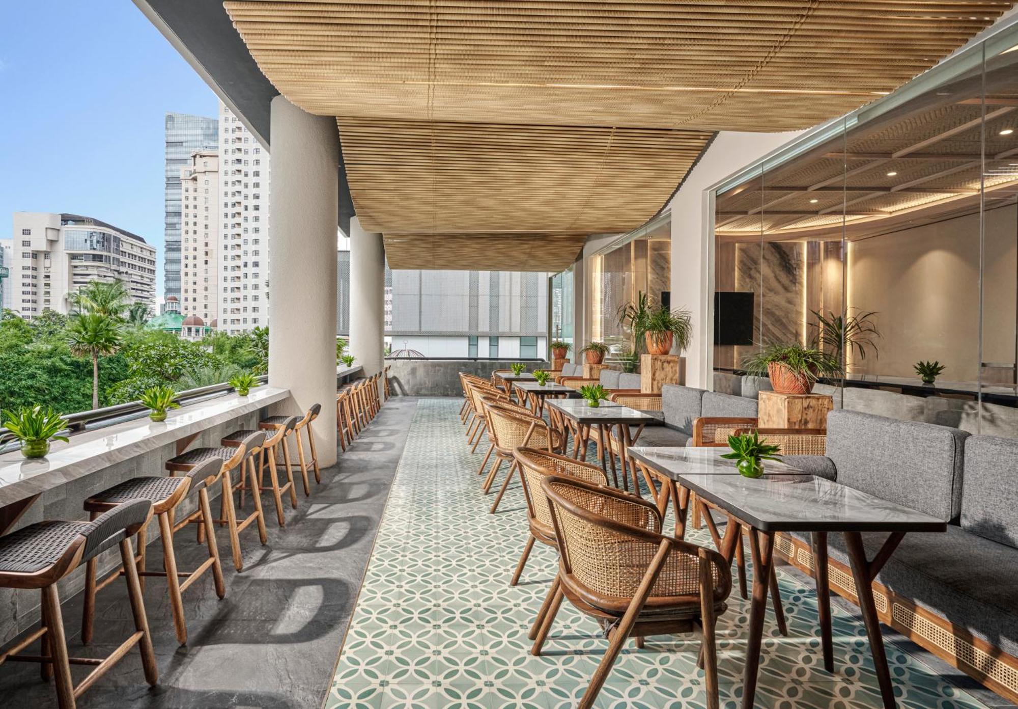 Mangkuluhur Artotel Suites Giacarta Esterno foto