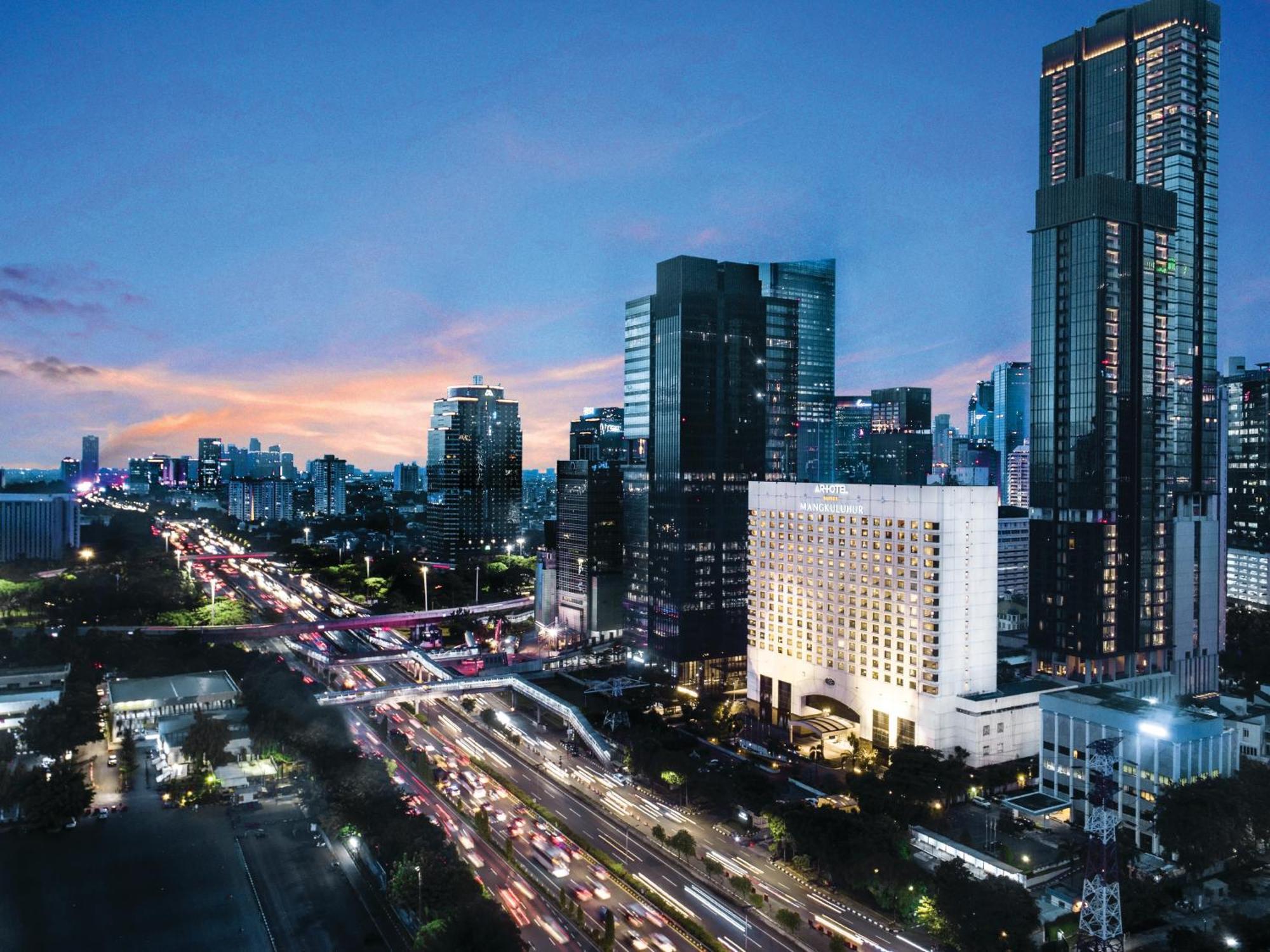 Mangkuluhur Artotel Suites Giacarta Esterno foto