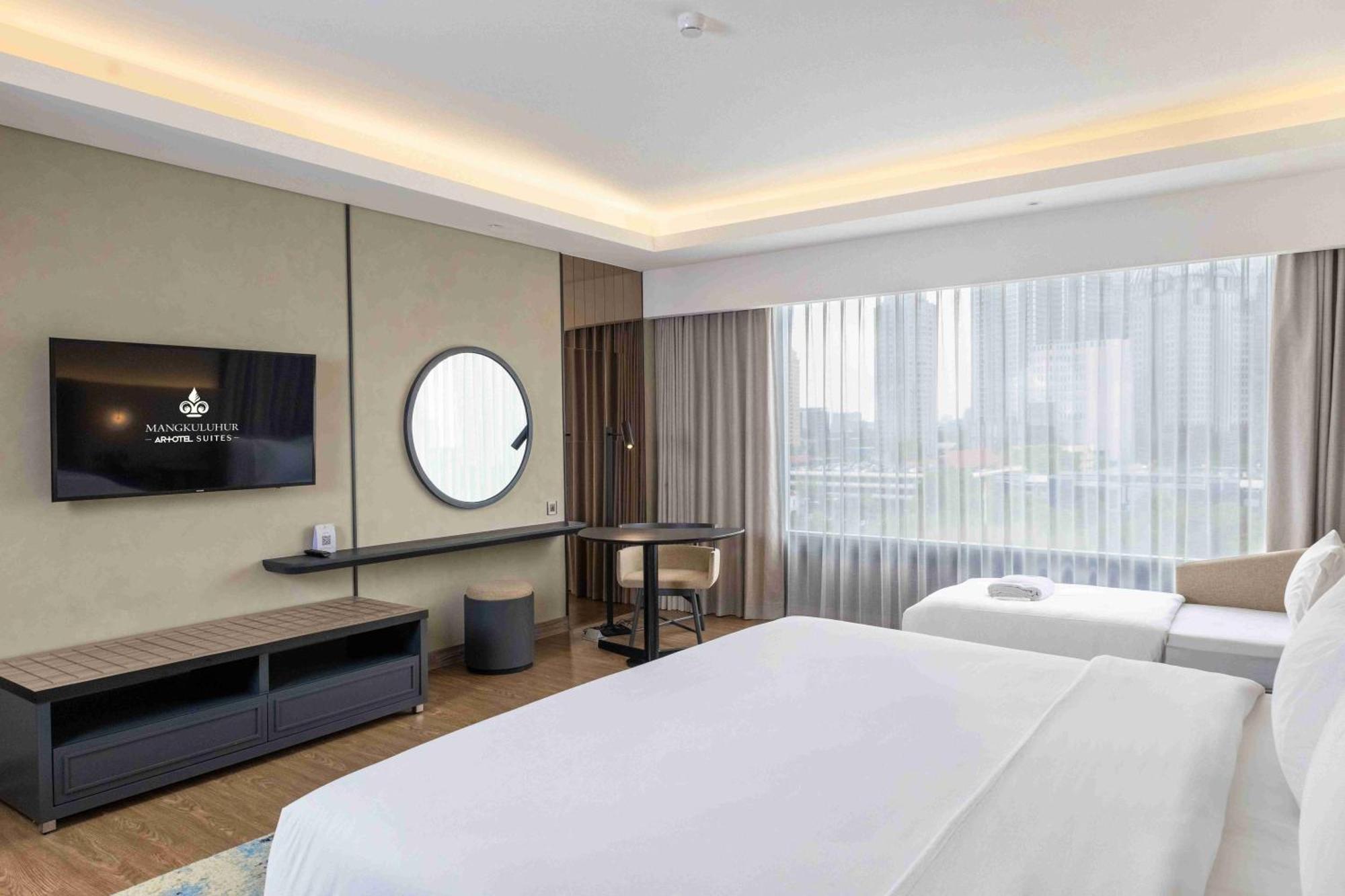 Mangkuluhur Artotel Suites Giacarta Esterno foto