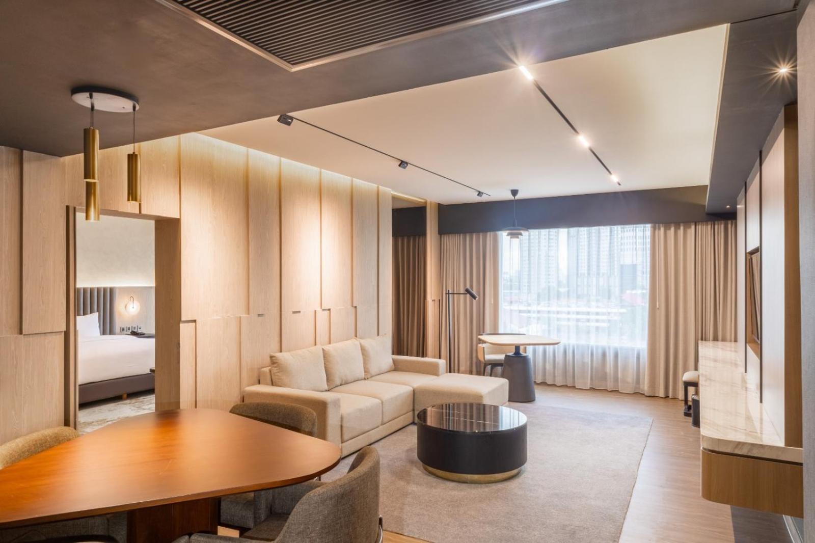 Mangkuluhur Artotel Suites Giacarta Esterno foto
