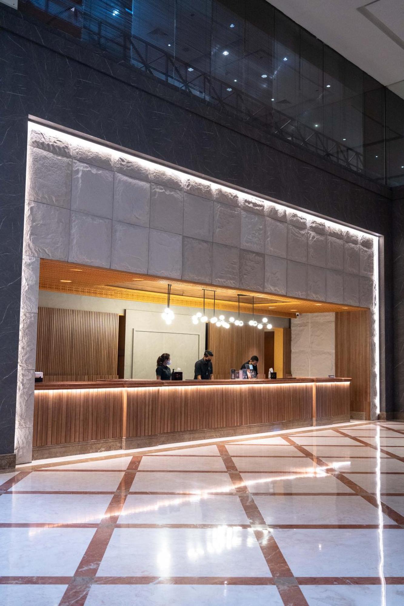 Mangkuluhur Artotel Suites Giacarta Esterno foto